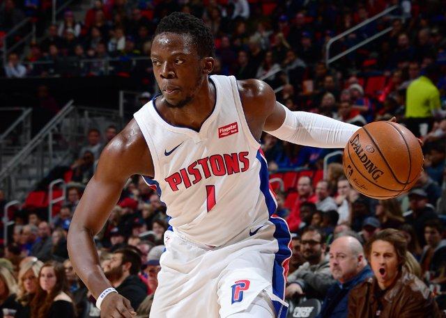 卡卢卢：斯帕莱蒂要求很高；我们可以随时切换三后卫或四后卫（卡卢卢：斯帕莱蒂要求严格，三四后卫切换自如）