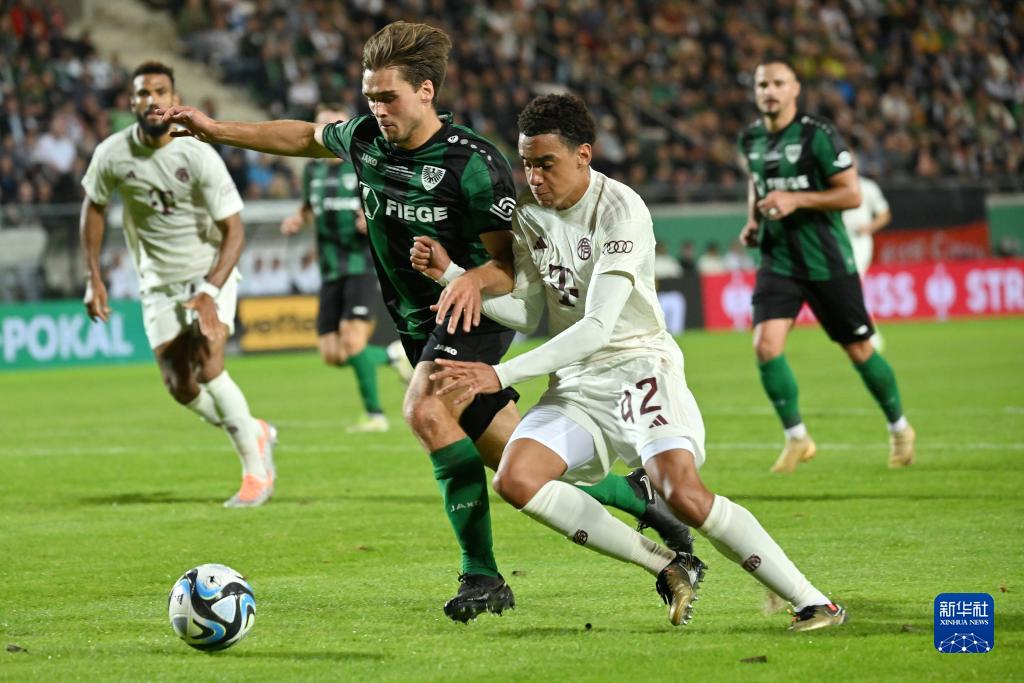 与牵制护