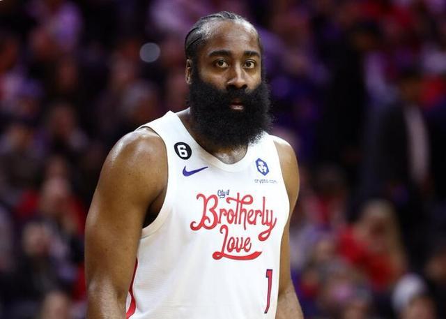 葡媒：本菲卡在考虑冬窗引进格雷罗，穆里尼奥很看好他（葡媒：本菲卡计划冬窗签下格雷罗，穆里尼奥力荐）