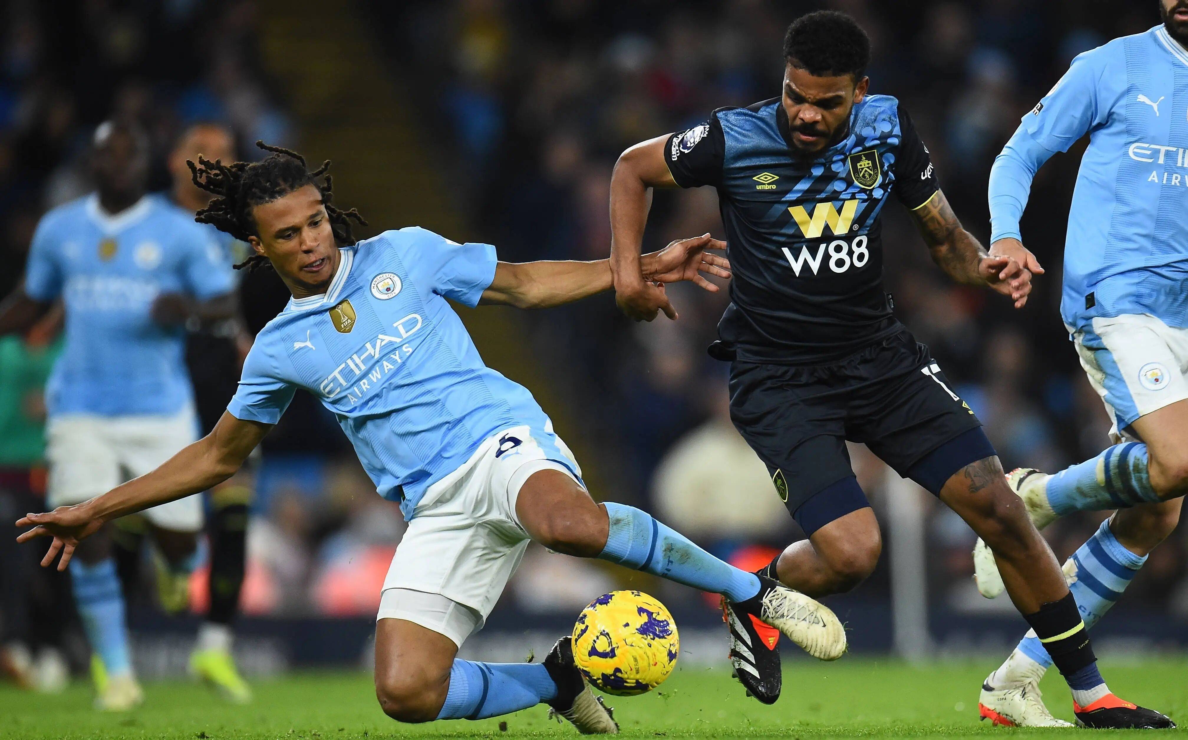 意媒：尤文关注穆哈雷莫维奇与莱切加布里埃尔，需与国米竞争（意媒：尤文有意穆哈雷莫维奇与莱切加布里埃尔，或将与国米抢人）