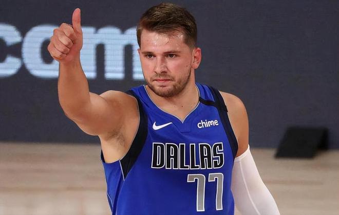 集锦：拉齐奥2-0卡利亚里（拉齐奥2比0力克卡利亚里：比赛集锦）