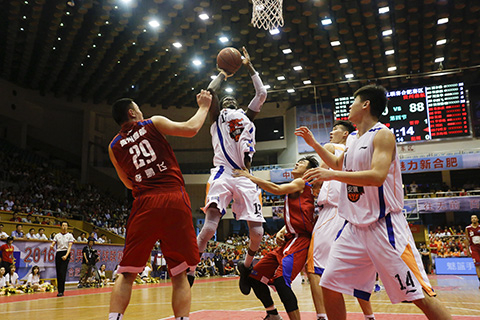 英超战报：蒂亚戈双响，瓦塔拉锁定胜局，布伦特福德3-1伯恩利（英超：蒂亚戈梅开二度，瓦塔拉终结悬念，布伦特福德3-1力克伯恩利）